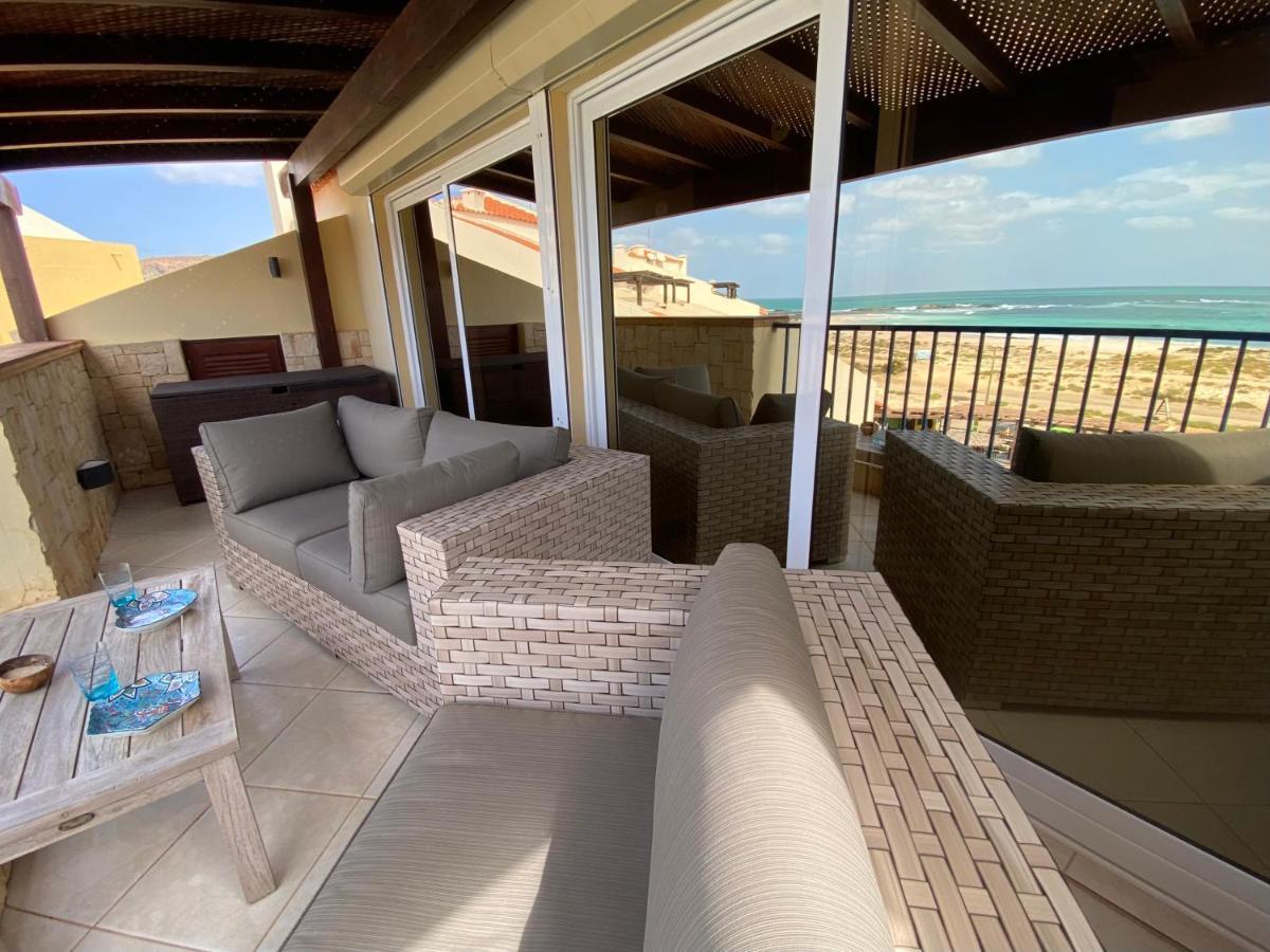 Апартаменты Seaview Luxury Penthouse Mare Сал-Рей Экстерьер фото